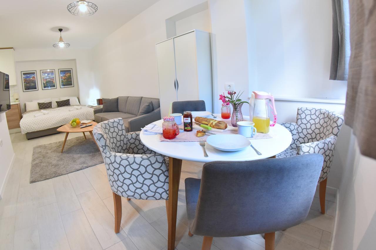 Apartments Valentina - Free Parking Mostar Buitenkant foto
